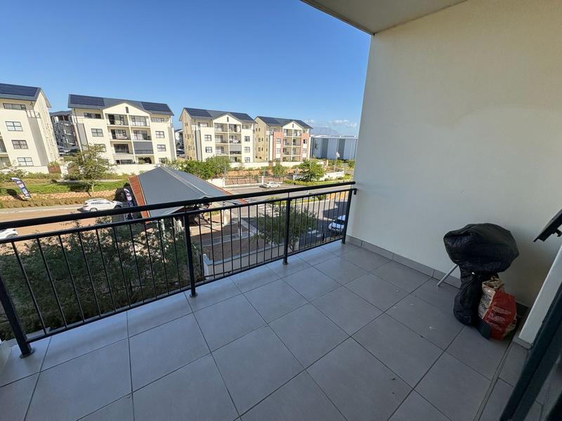 To Let 2 Bedroom Property for Rent in Richwood Western Cape
